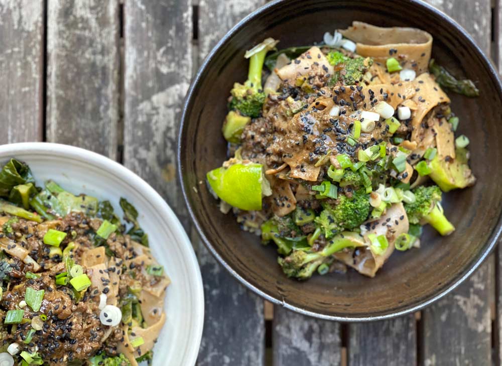 Joey-and-Katy-Dan-dan-noodles-1